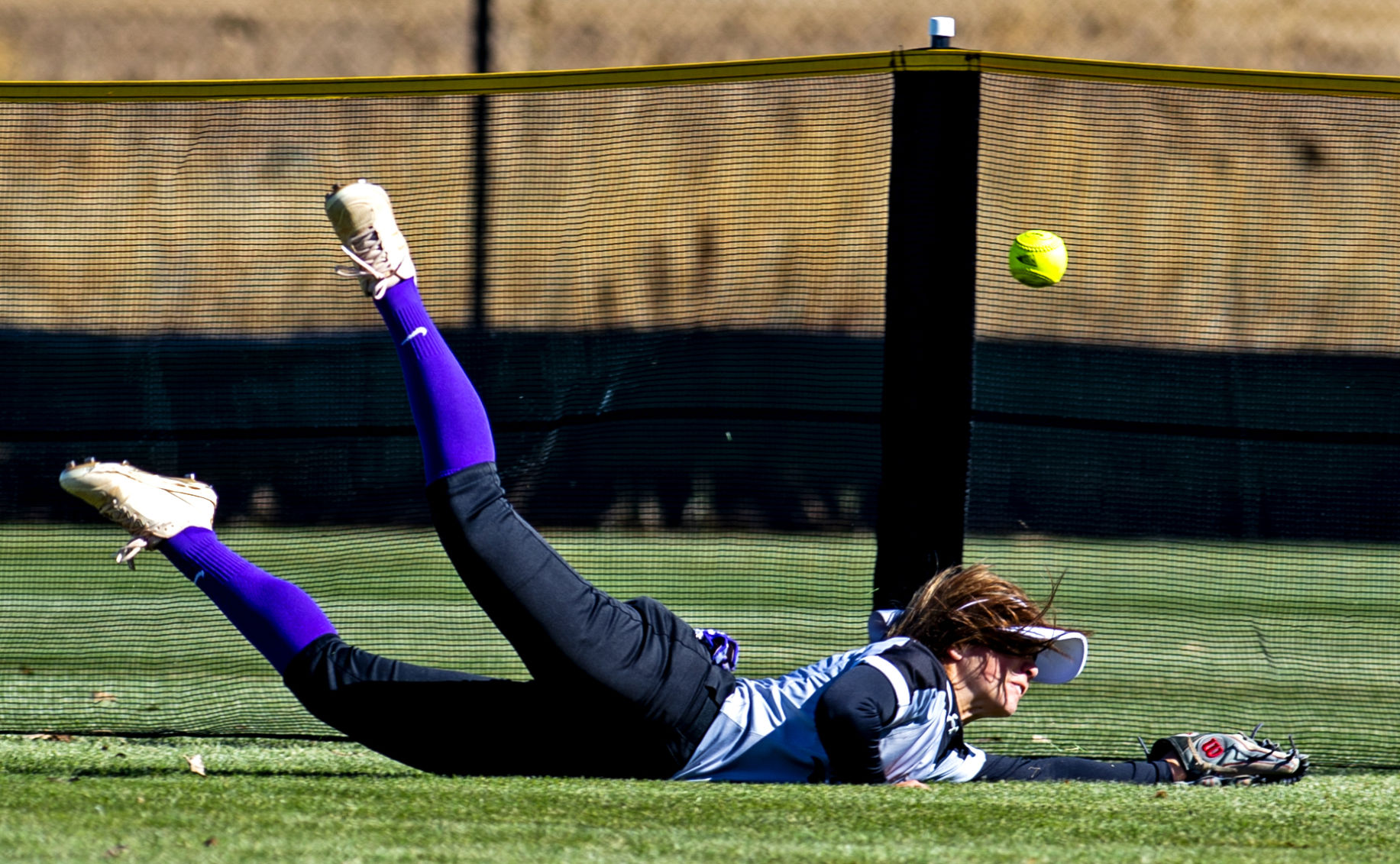 102619-s-Mesa Ridge Softball 01.JPG